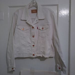 🍒3/$10 - Levi's White Jacket